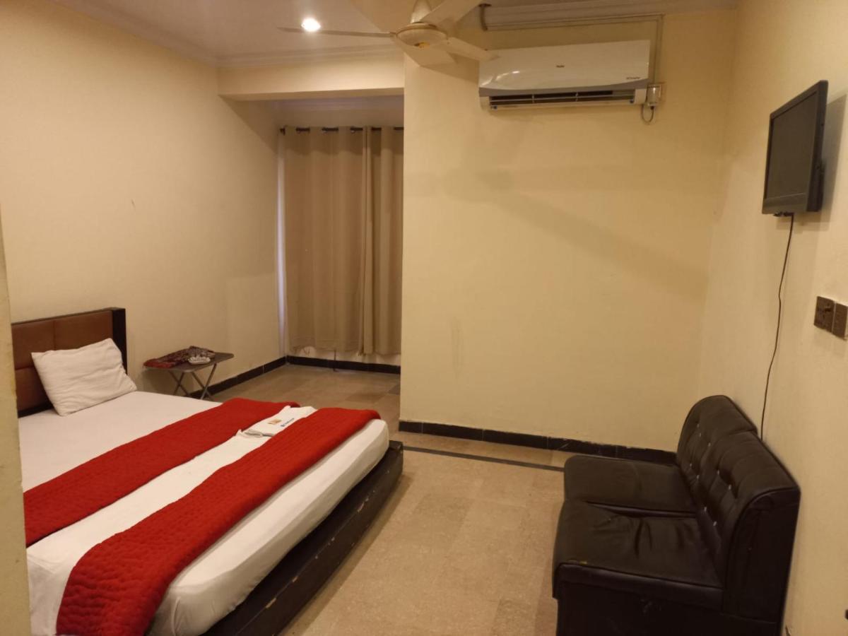 Hotel Tulip Inn Rawalpindi Eksteriør billede
